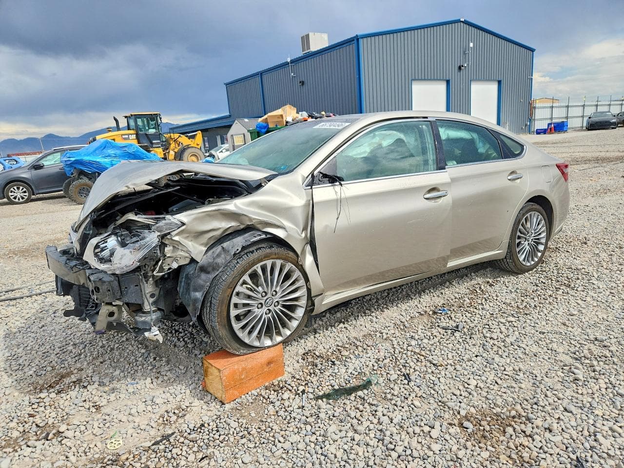 TOYOTA AVALON