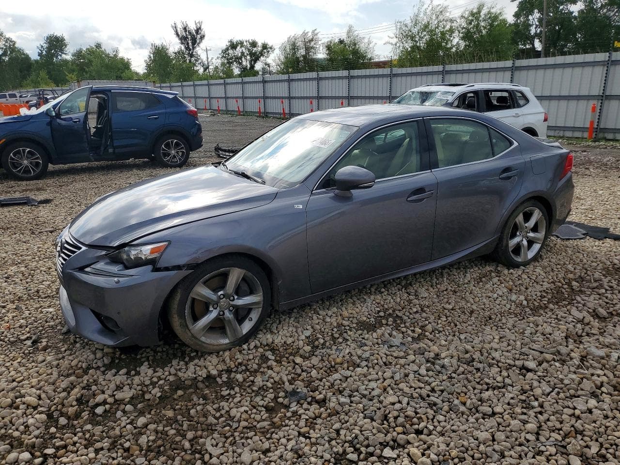 LEXUS IS