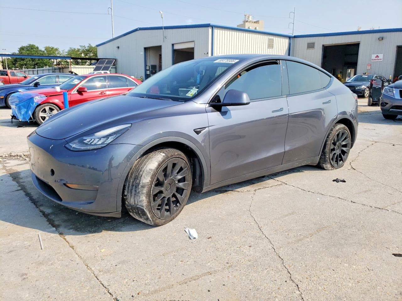 TESLA MODEL Y