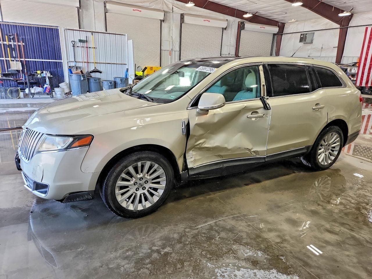 LINCOLN MKT