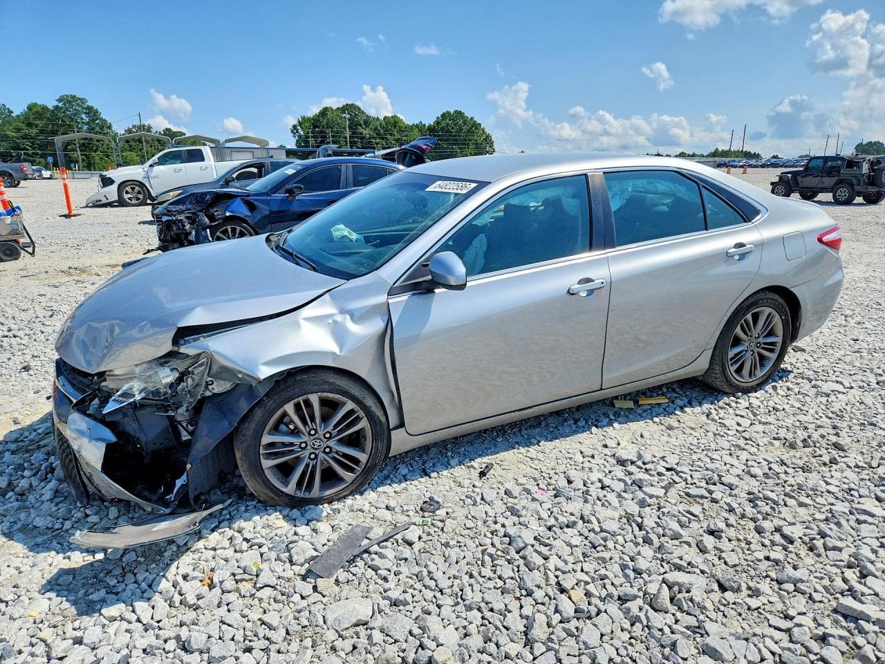 TOYOTA CAMRY