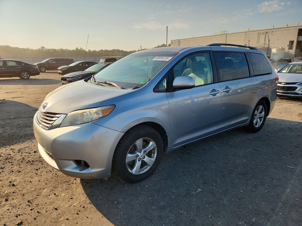 TOYOTA SIENNA