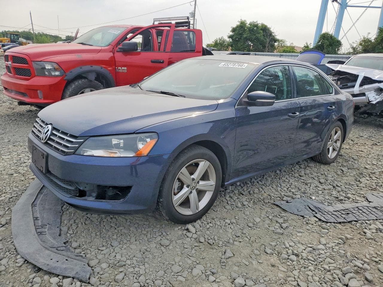 VOLKSWAGEN PASSAT