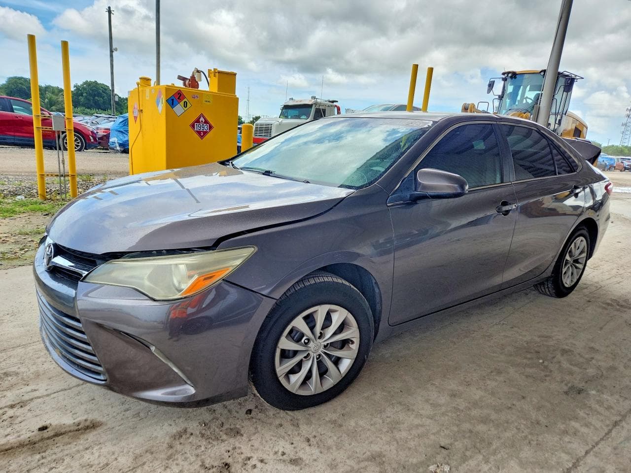TOYOTA CAMRY