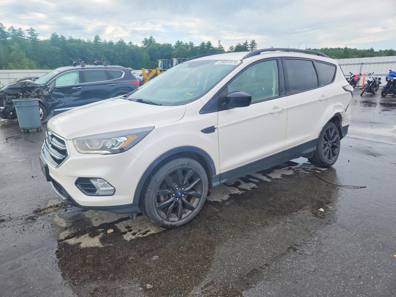 FORD ESCAPE