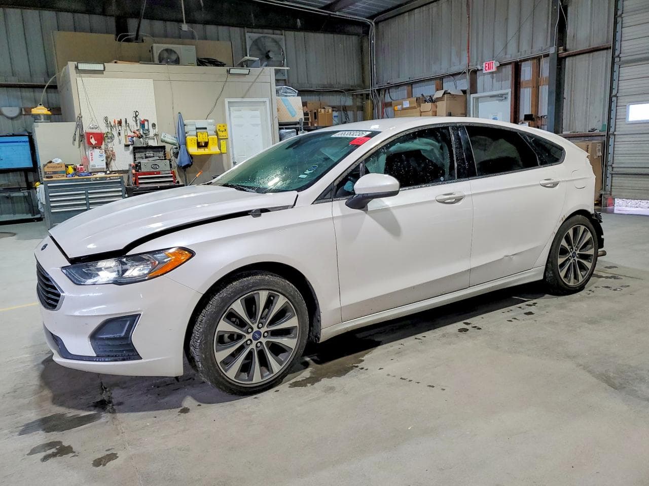 FORD FUSION