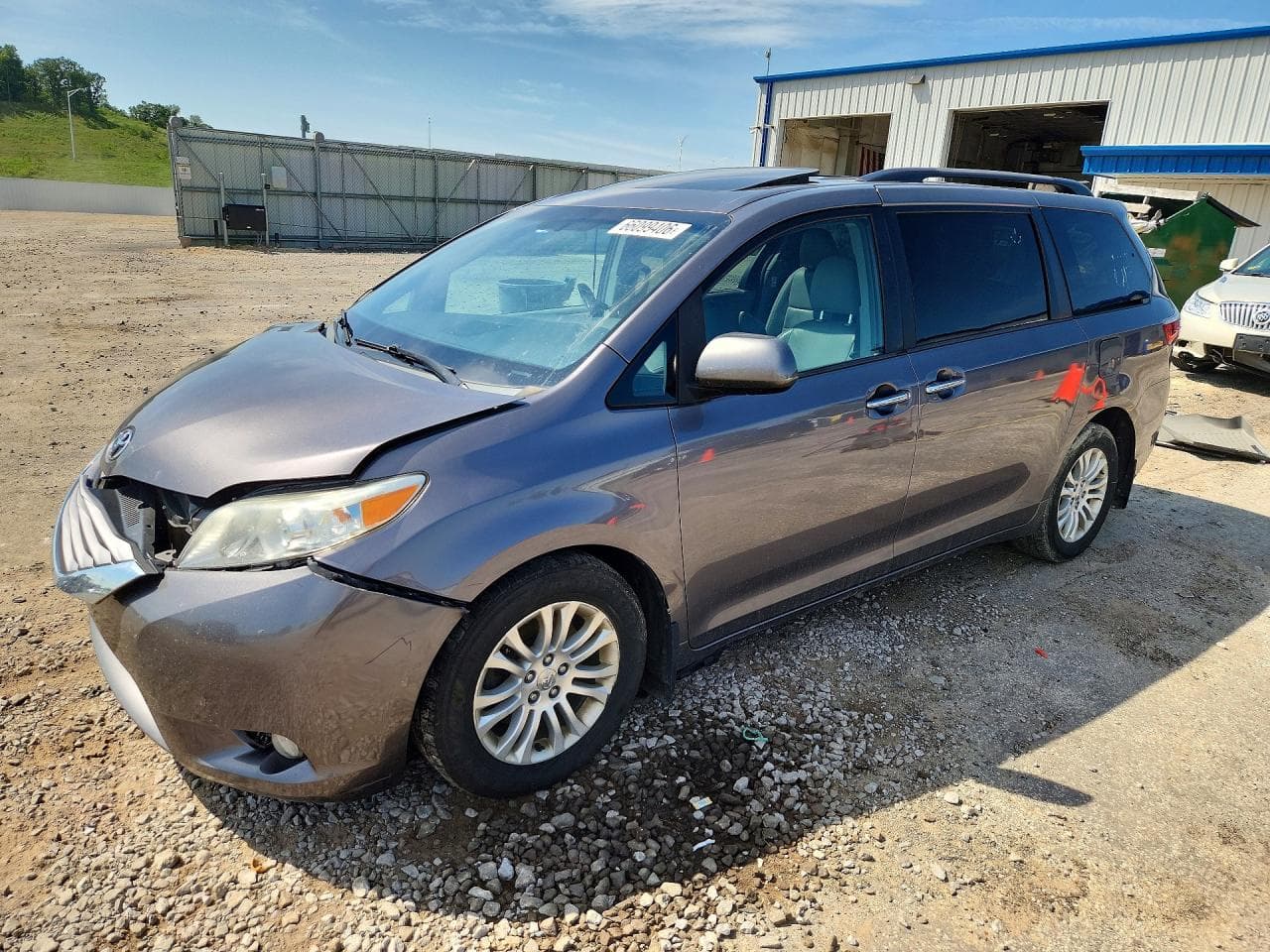 TOYOTA SIENNA