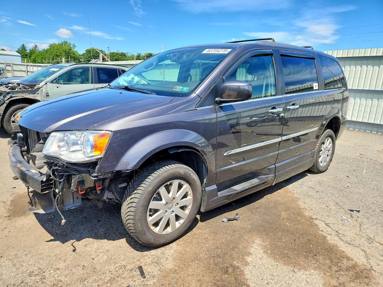CHRYSLER MINIVAN