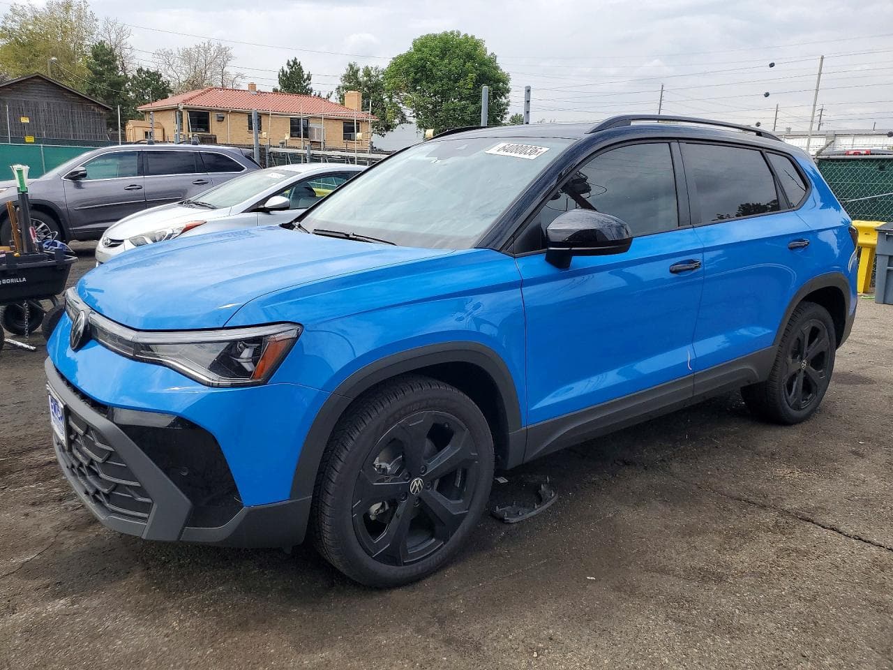 VOLKSWAGEN TAOS