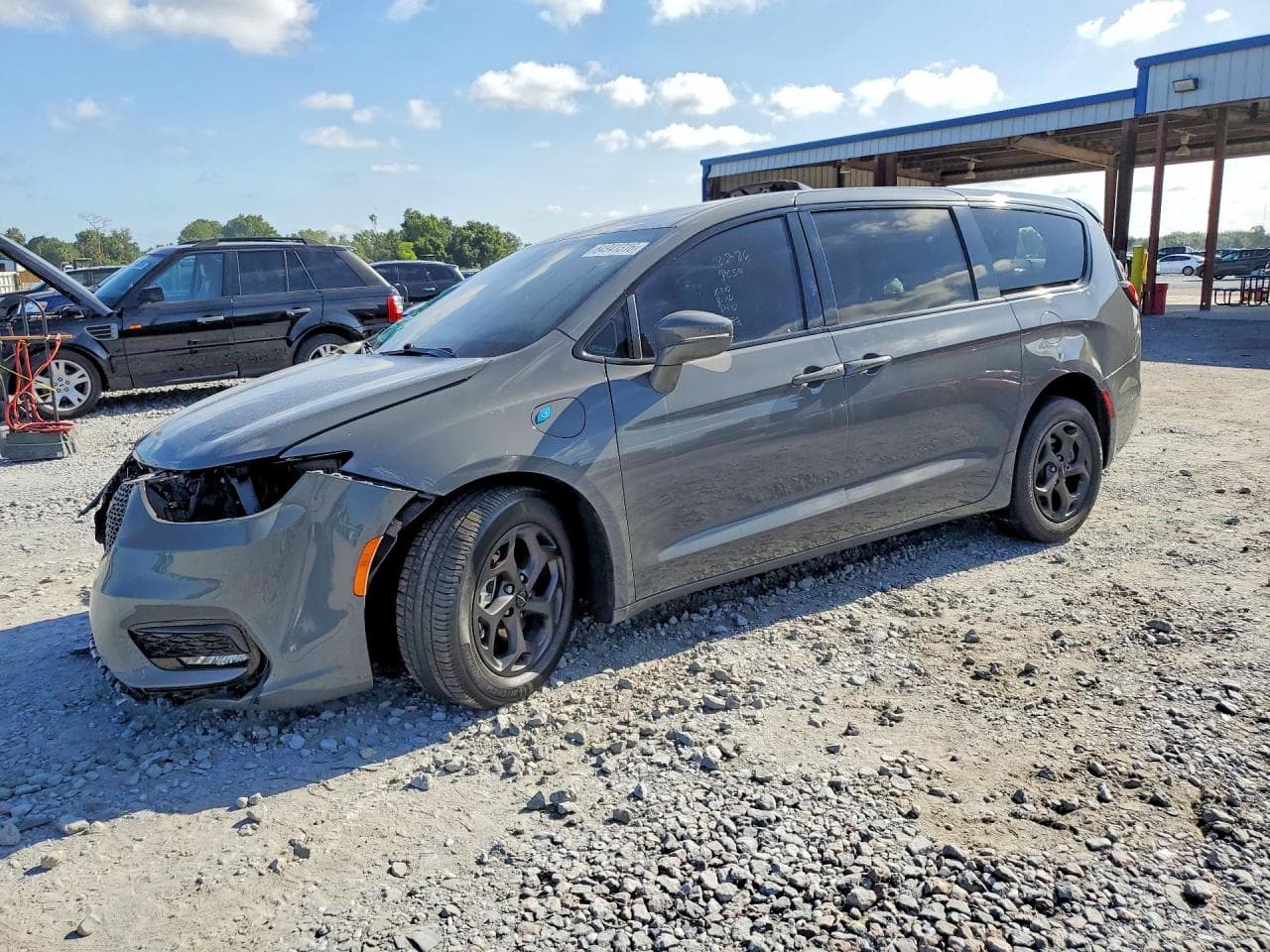 CHRYSLER PACIFICA
