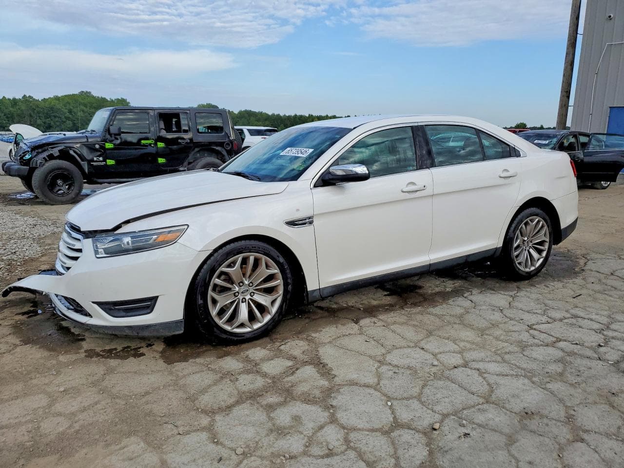 FORD TAURUS