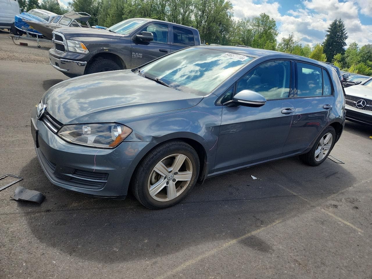 VOLKSWAGEN GOLF