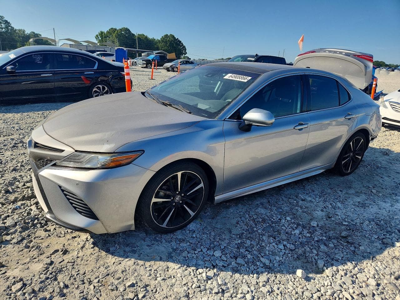 TOYOTA CAMRY