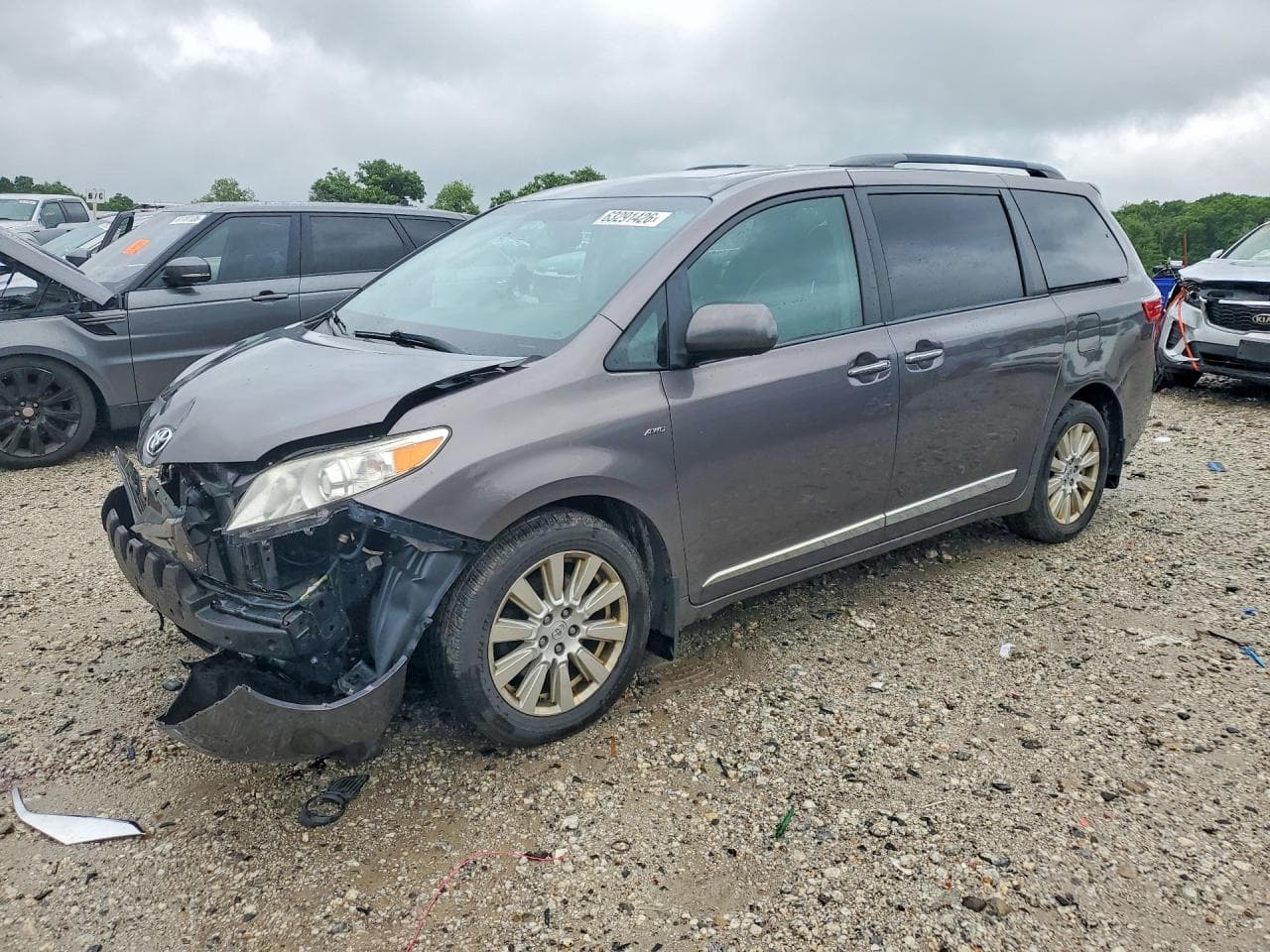 TOYOTA SIENNA