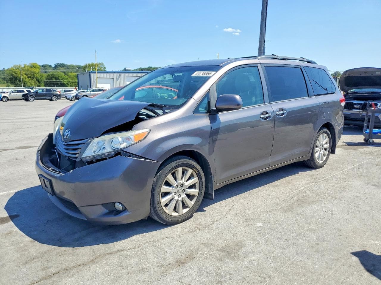 TOYOTA SIENNA
