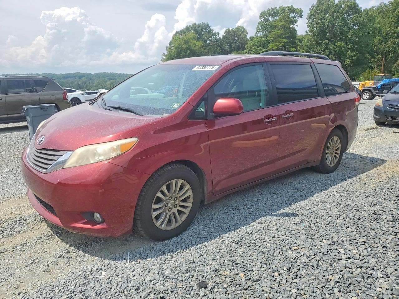 TOYOTA SIENNA