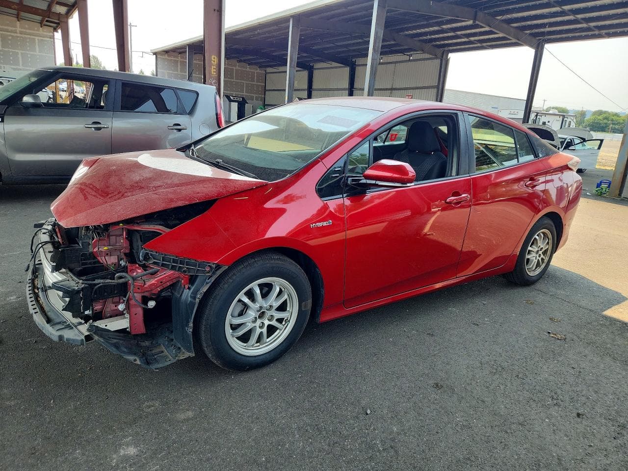 2017 TOYOTA PRIUS THRE