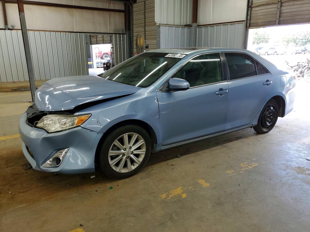 TOYOTA CAMRY SOLA