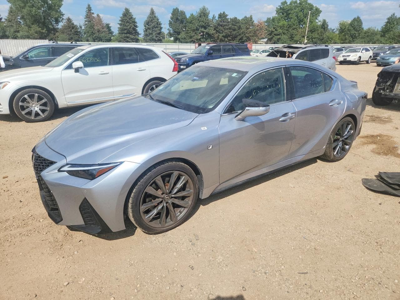 LEXUS IS
