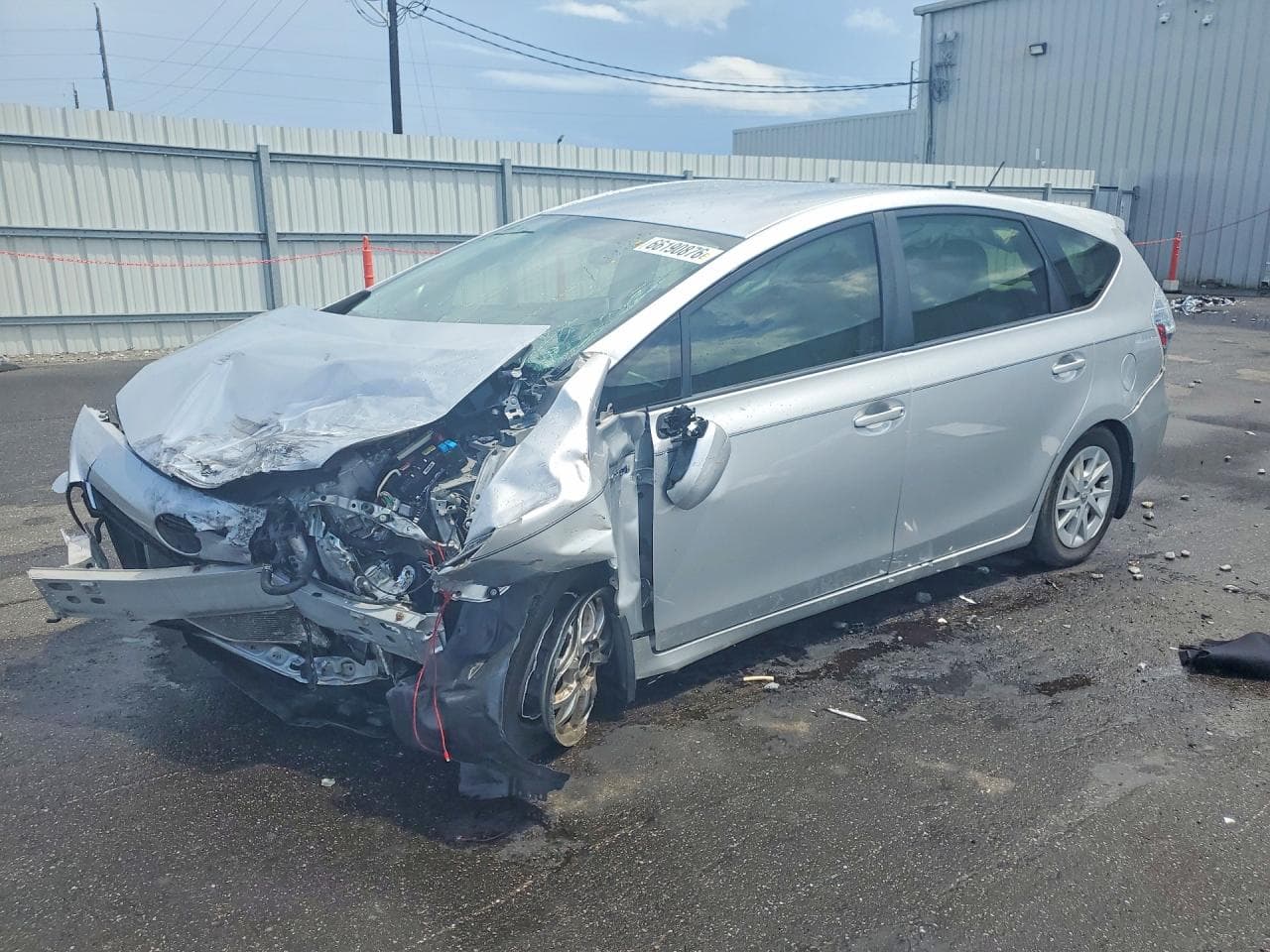 TOYOTA PRIUS V