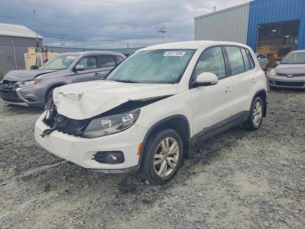 VOLKSWAGEN TIGUAN