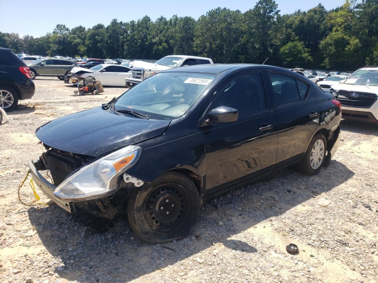 NISSAN VERSA