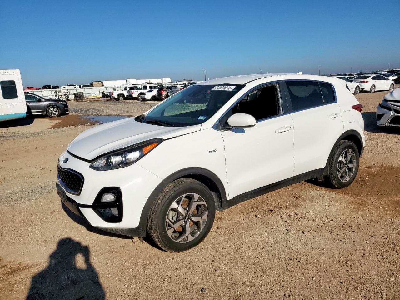 KIA SPORTAGE LX