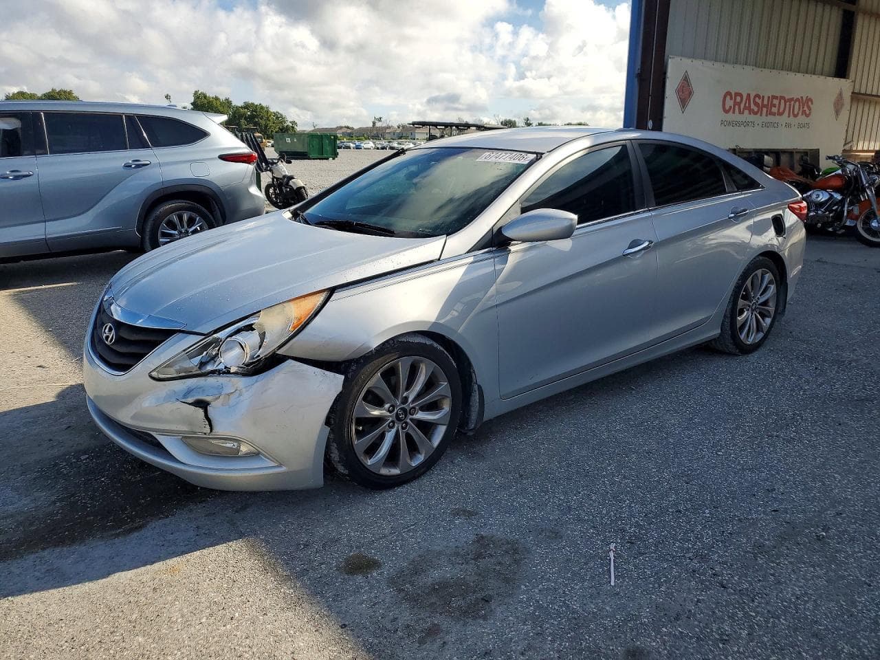 HYUNDAI SONATA