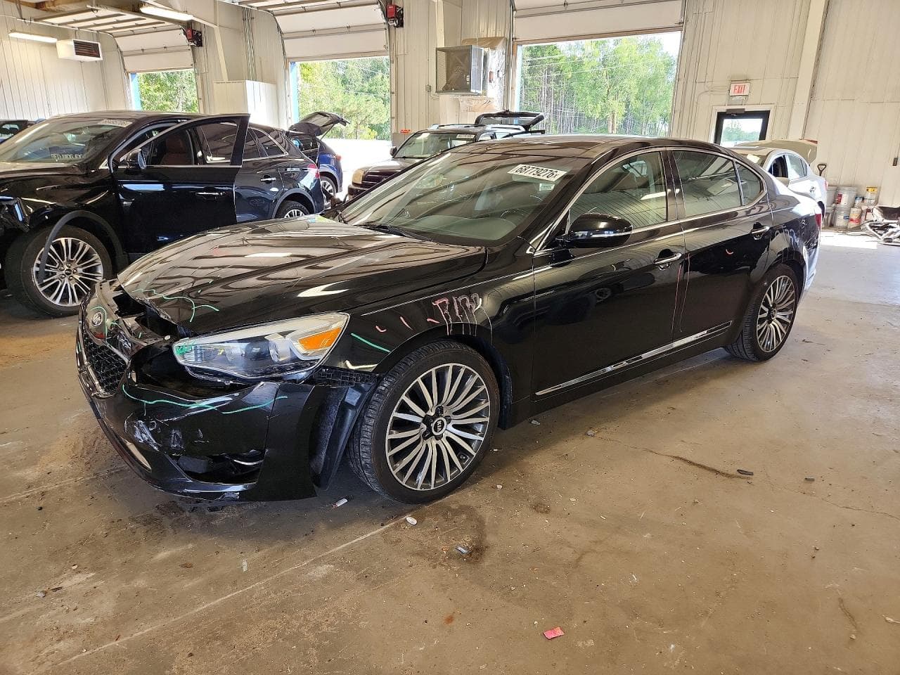 2014 KIA CADENZA