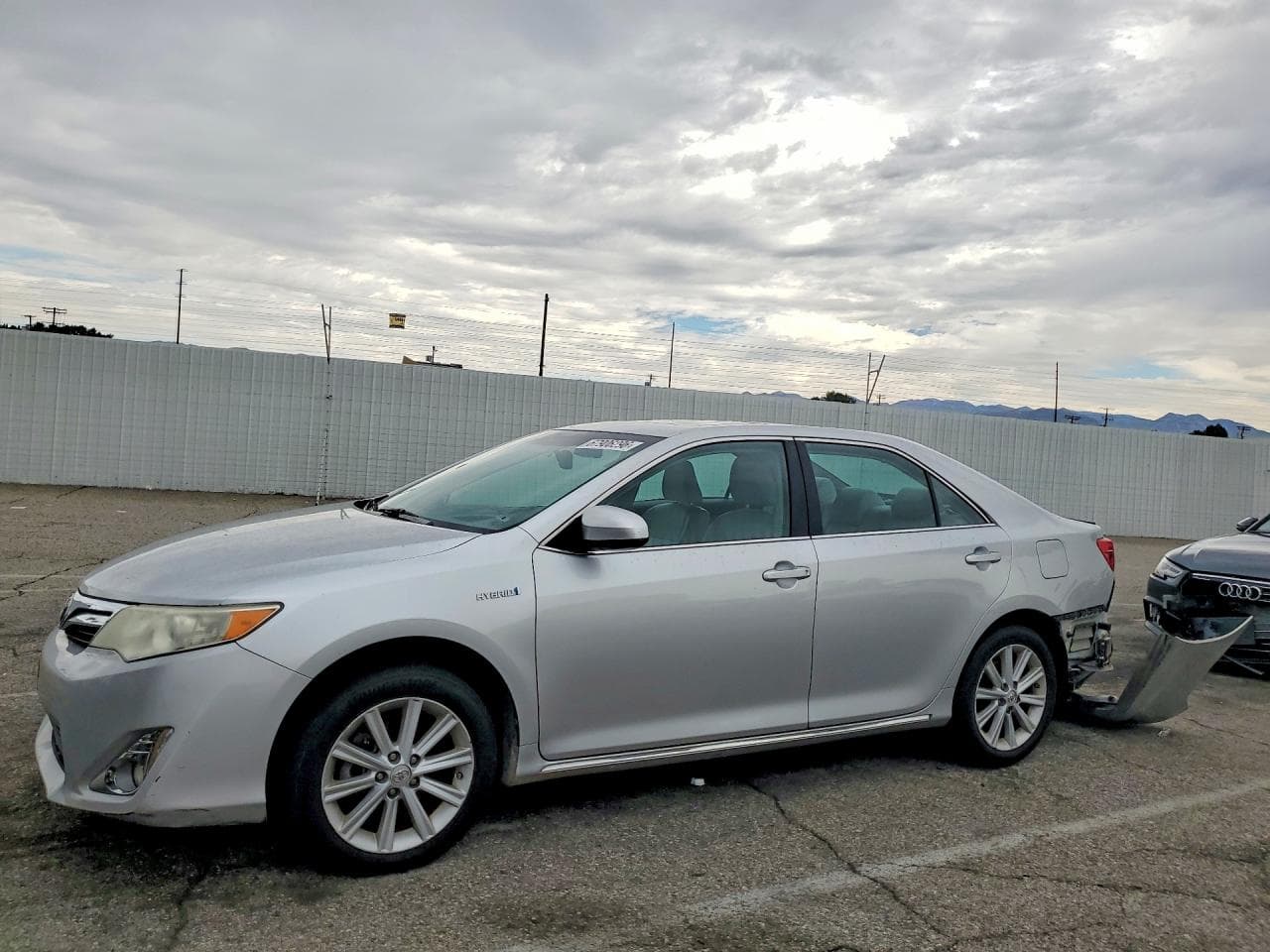TOYOTA CAMRY SOLA