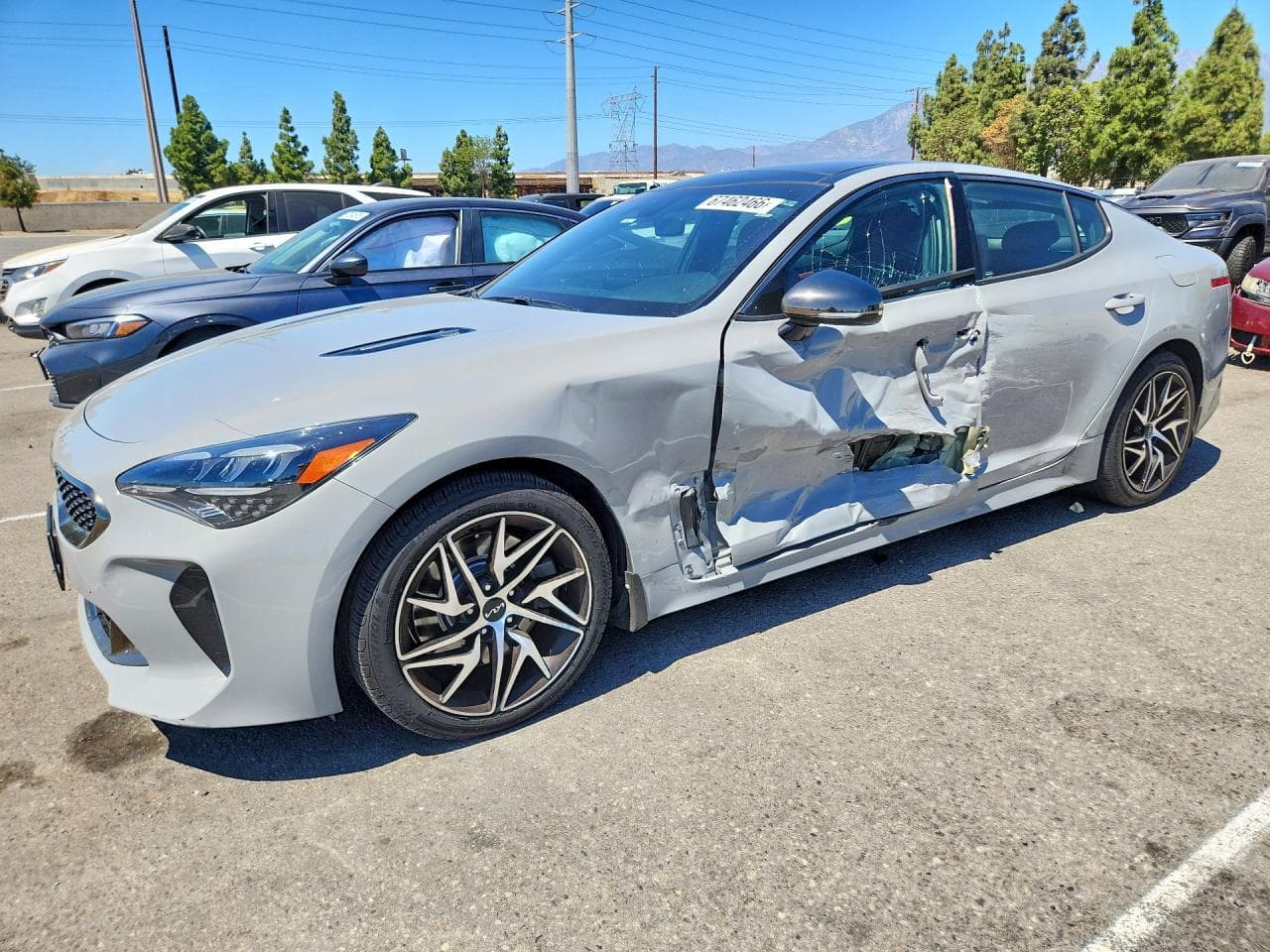 2022 KIA STINGER