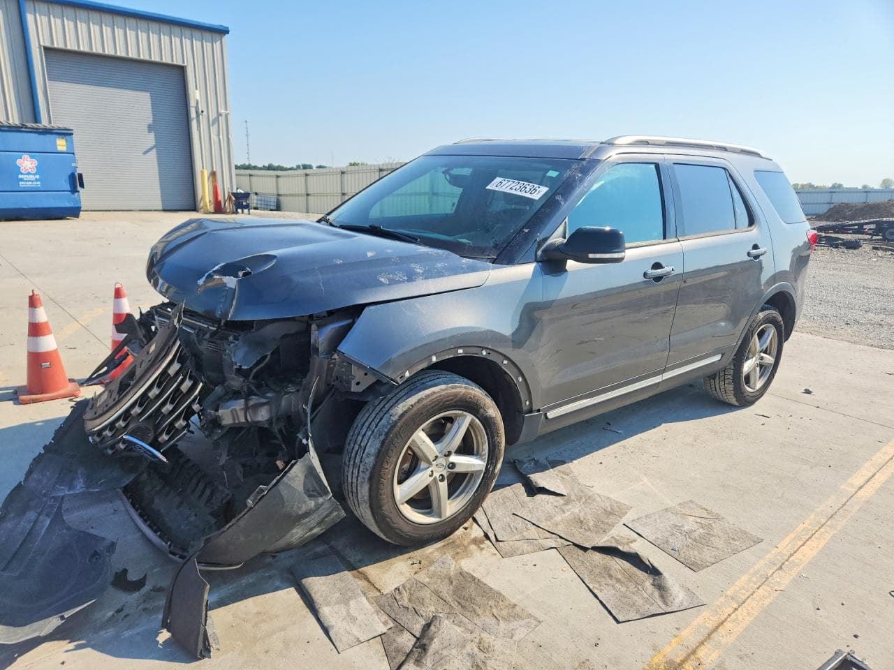 FORD EXPLORER