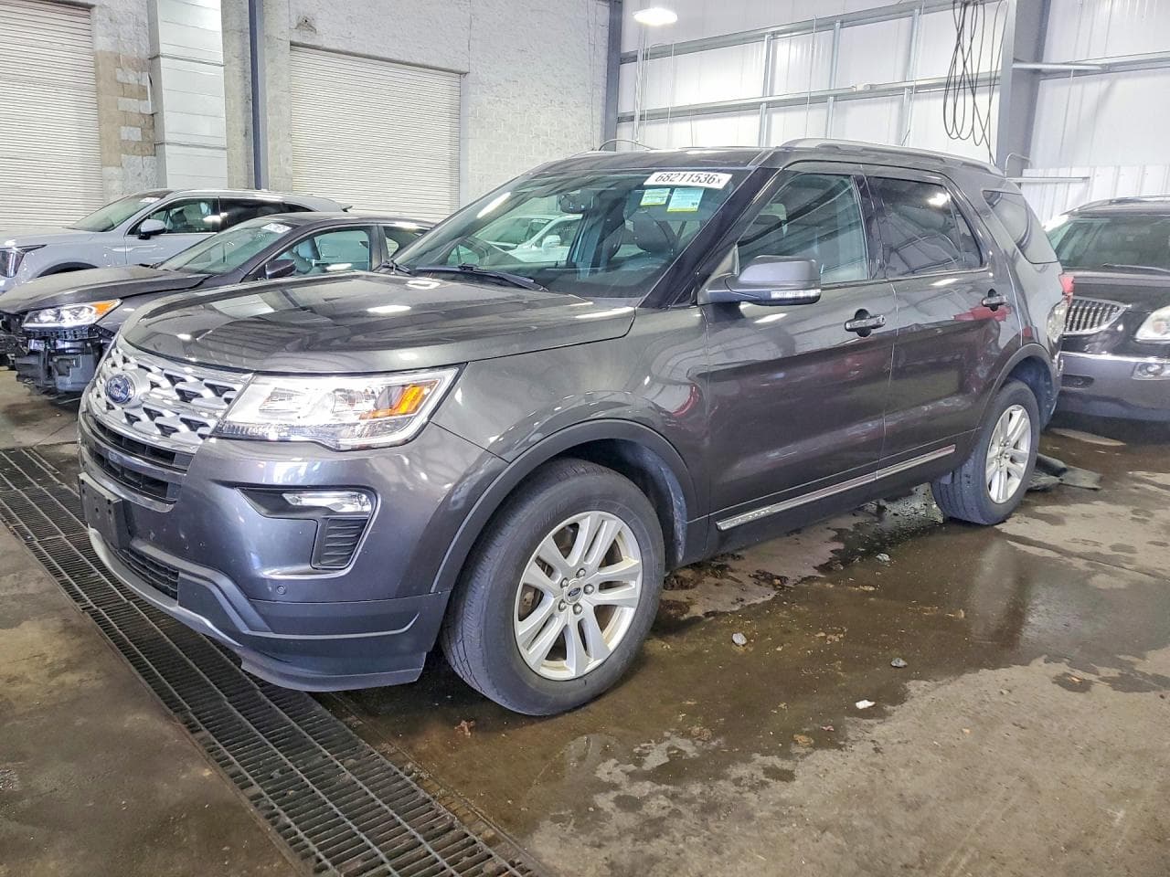 FORD EXPLORER