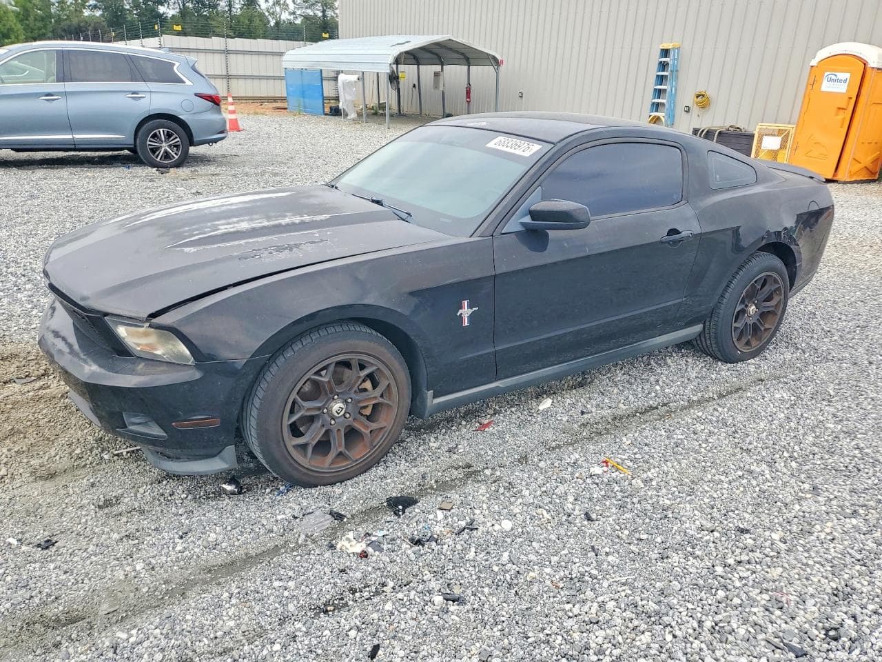 FORD MUSTANG
