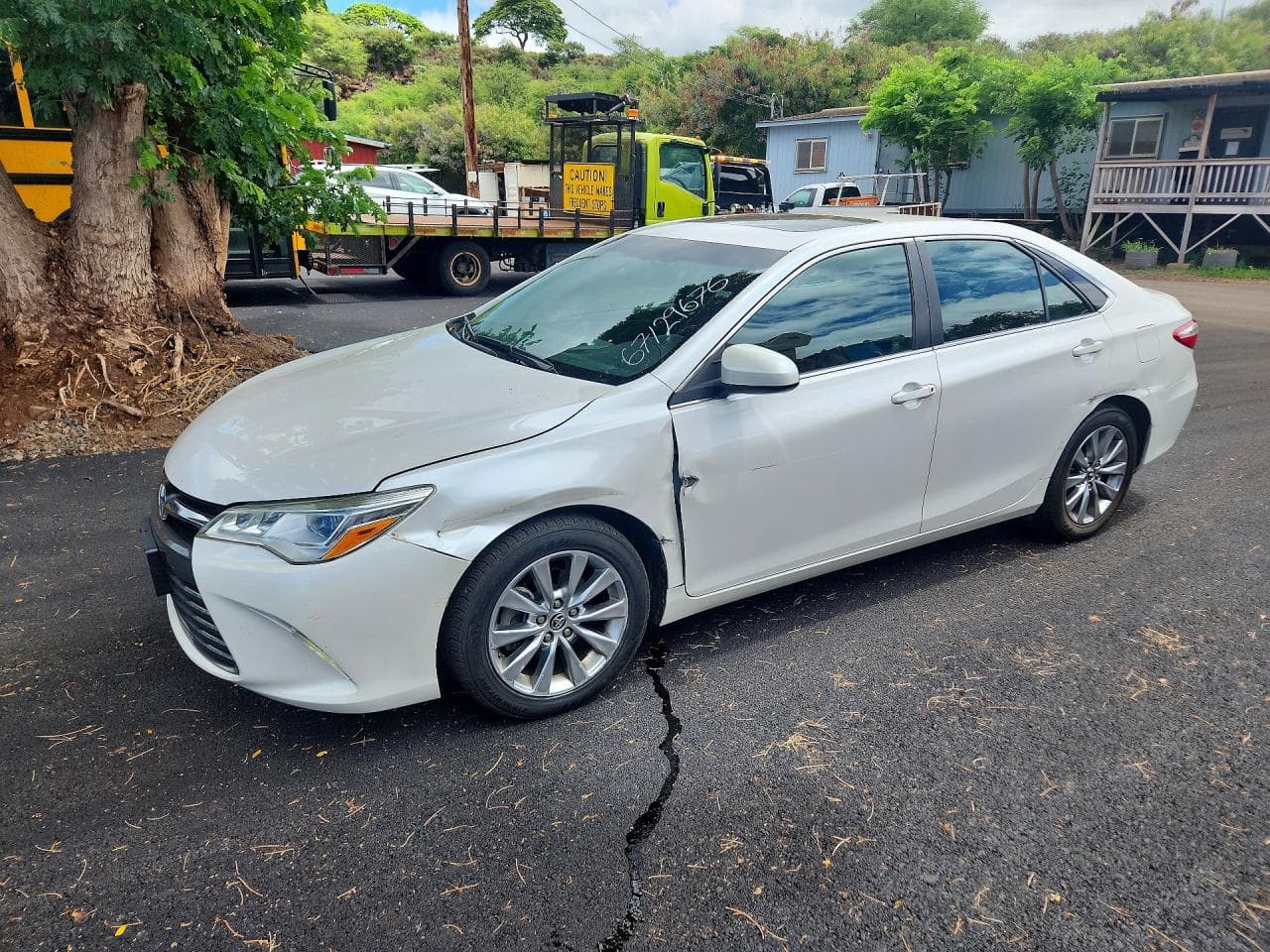 TOYOTA CAMRY