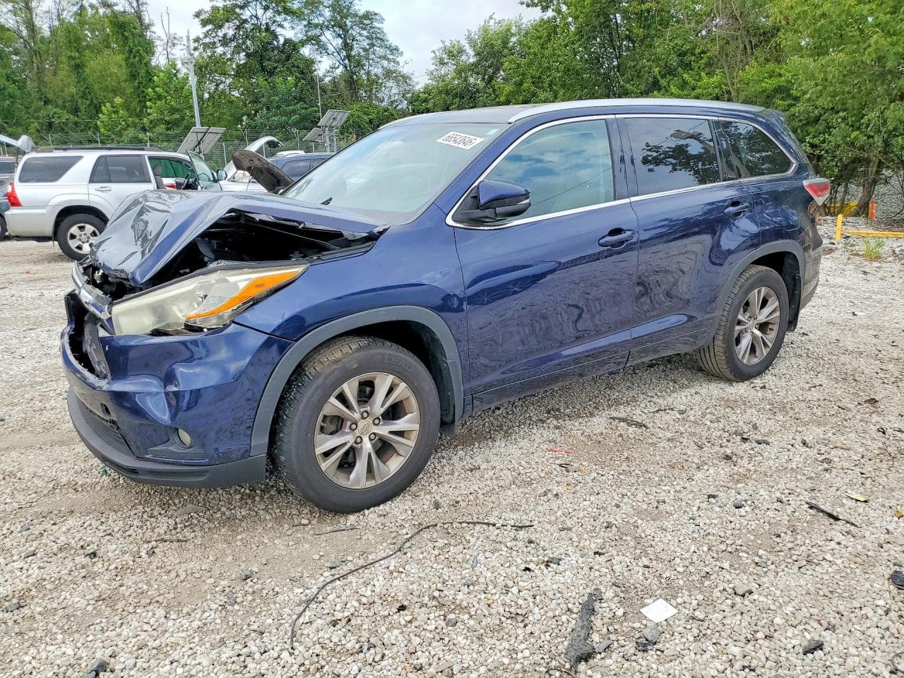 TOYOTA HIGHLANDER
