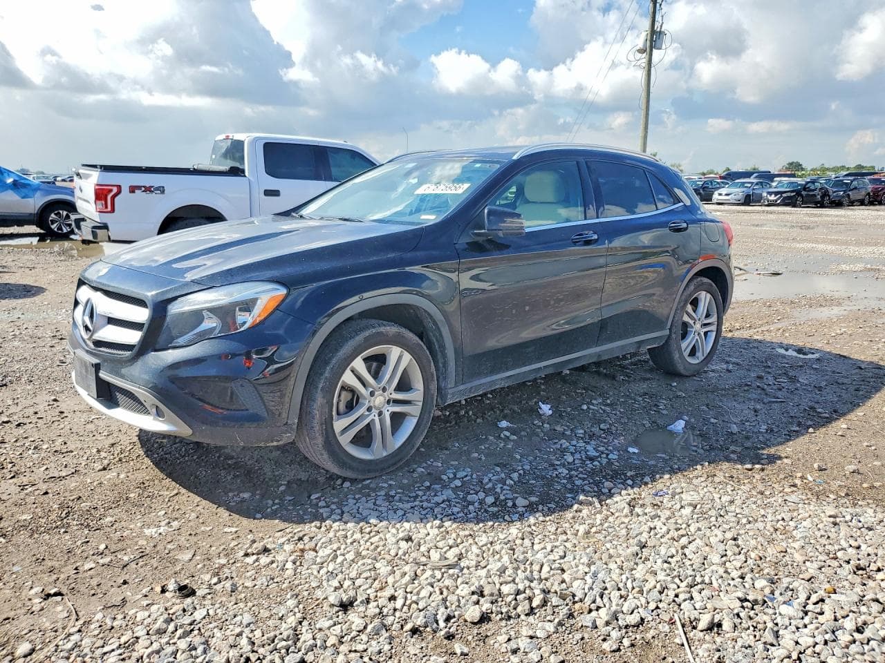 MERCEDES-BENZ GLA-CLASS