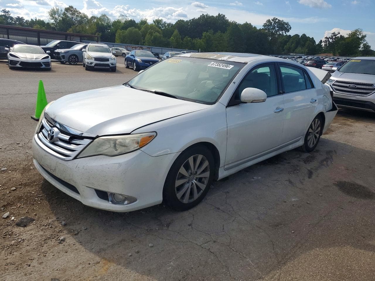TOYOTA AVALON
