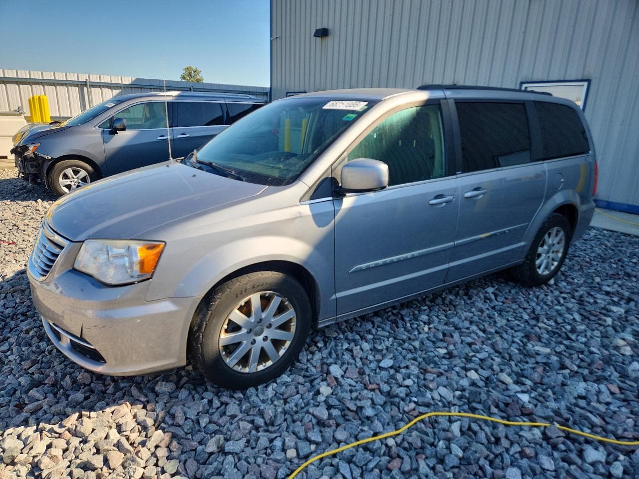 CHRYSLER MINIVAN
