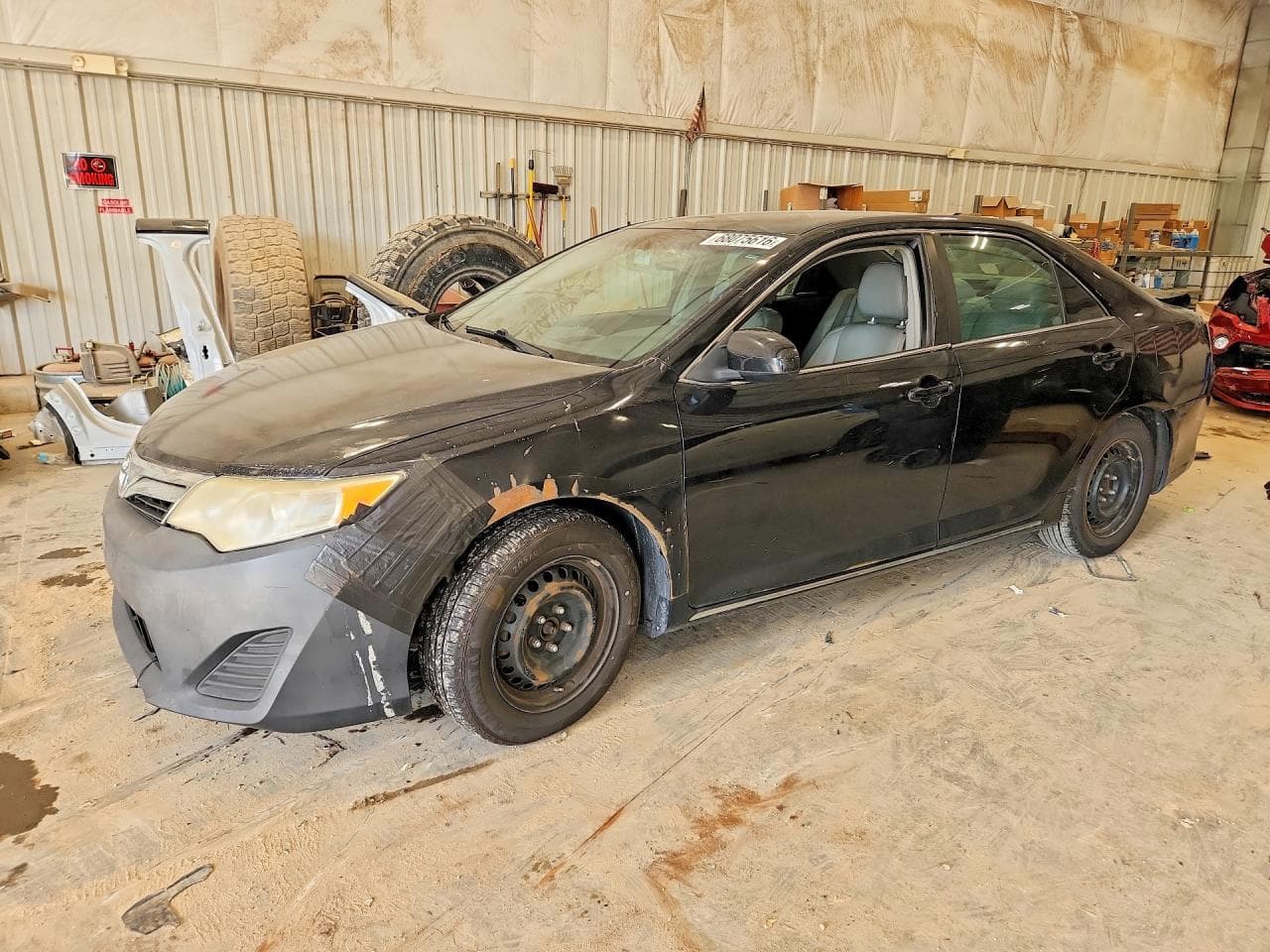 TOYOTA CAMRY