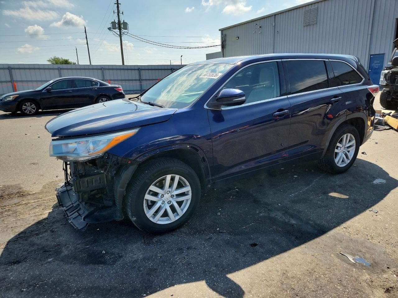 TOYOTA HIGHLANDER