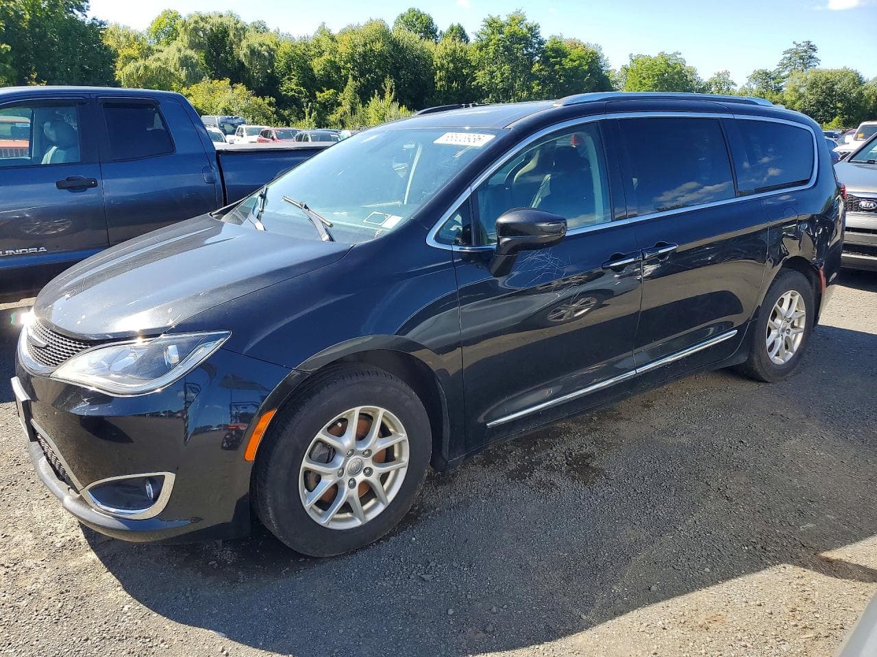 CHRYSLER PACIFICA