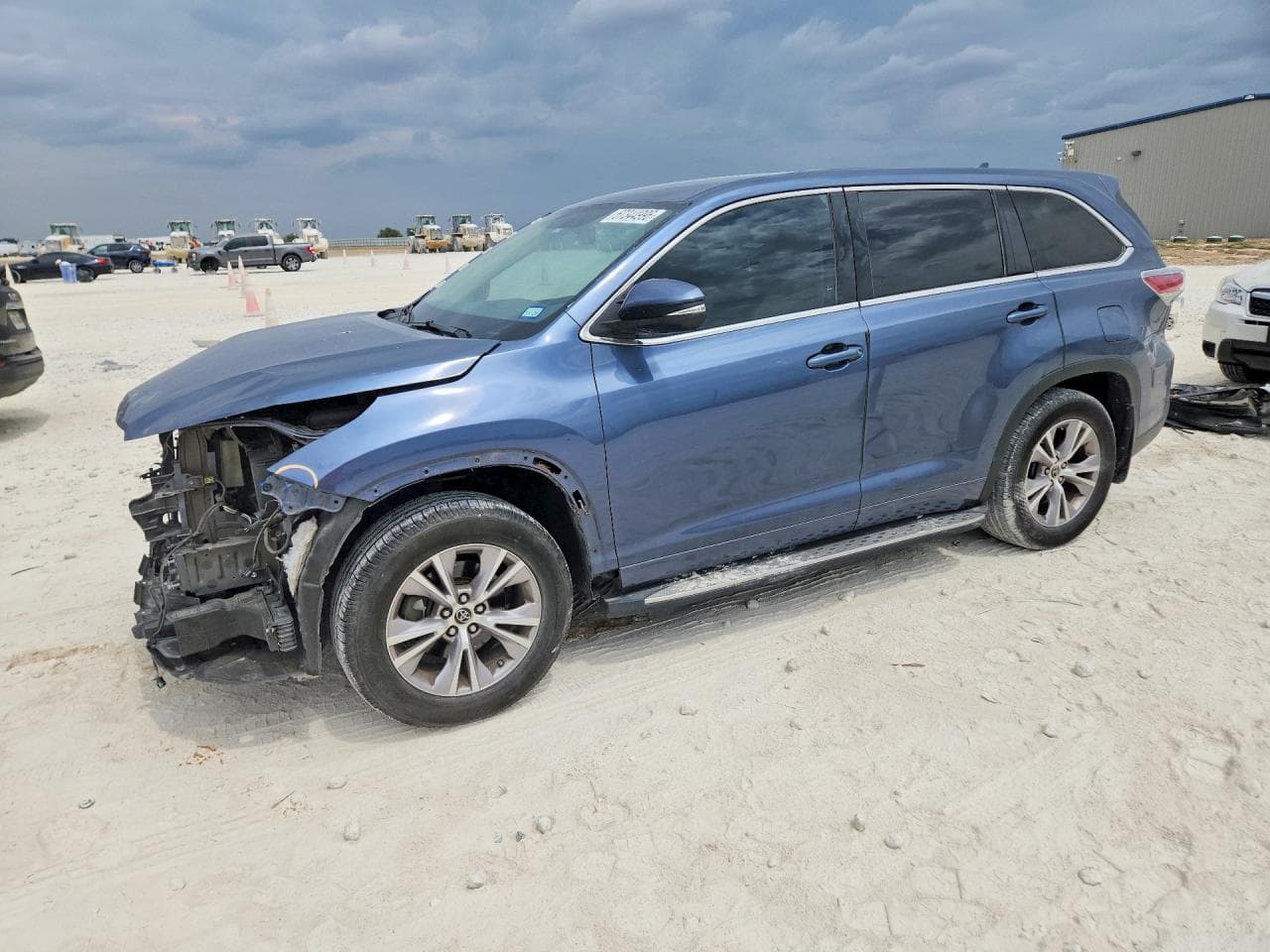 TOYOTA HIGHLANDER