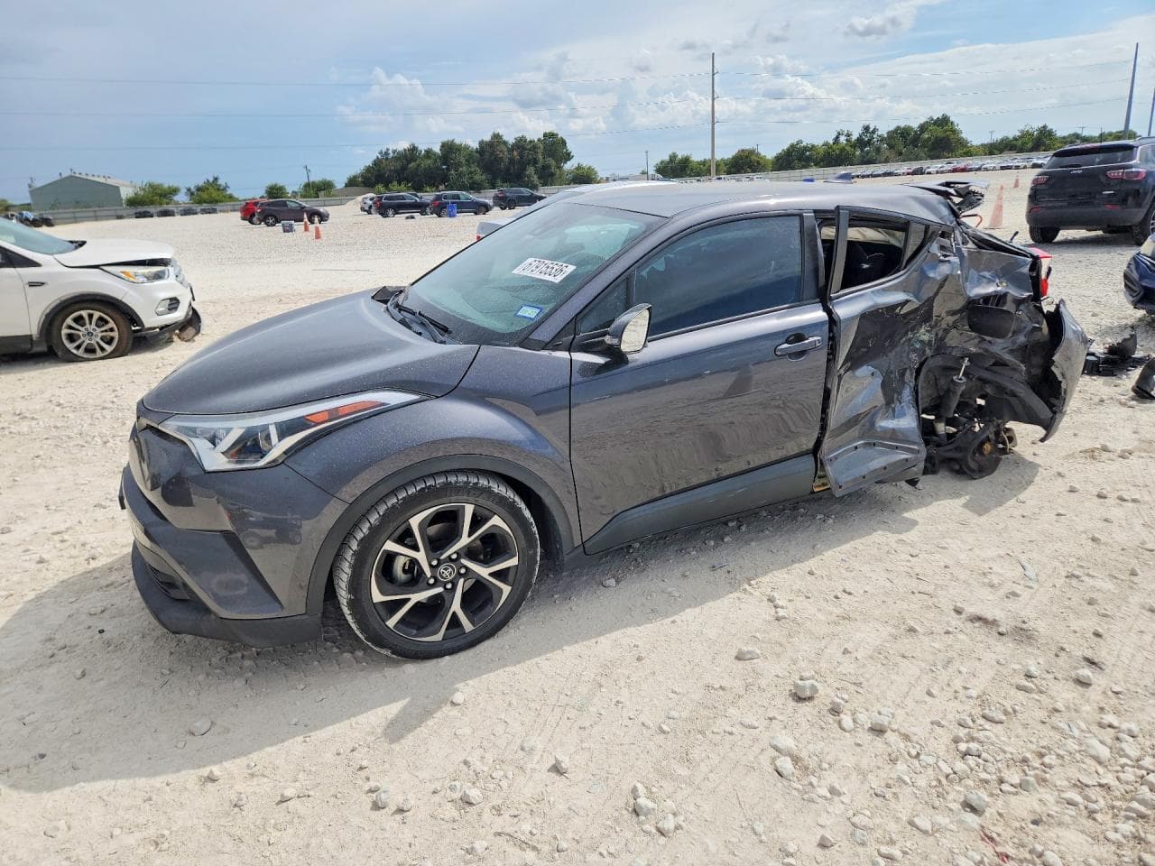 TOYOTA C-HR