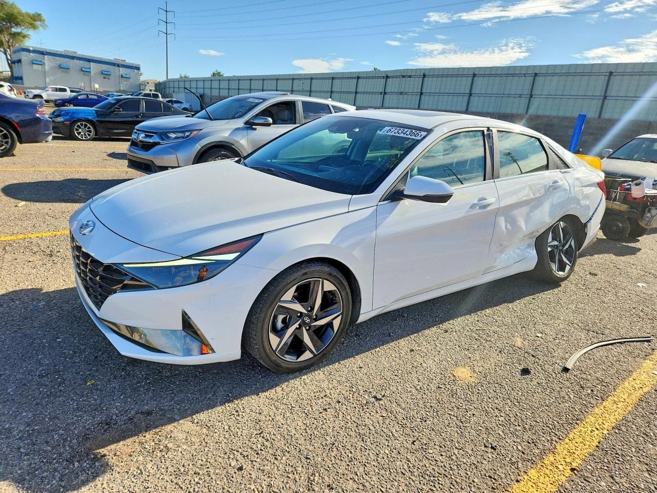 HYUNDAI ELANTRA