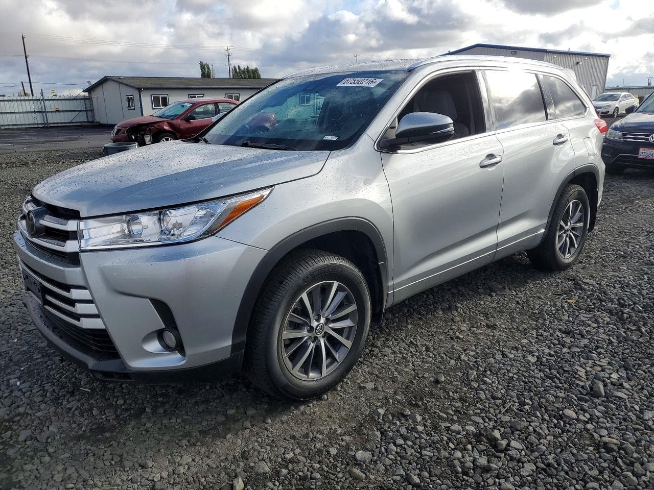 TOYOTA HIGHLANDER