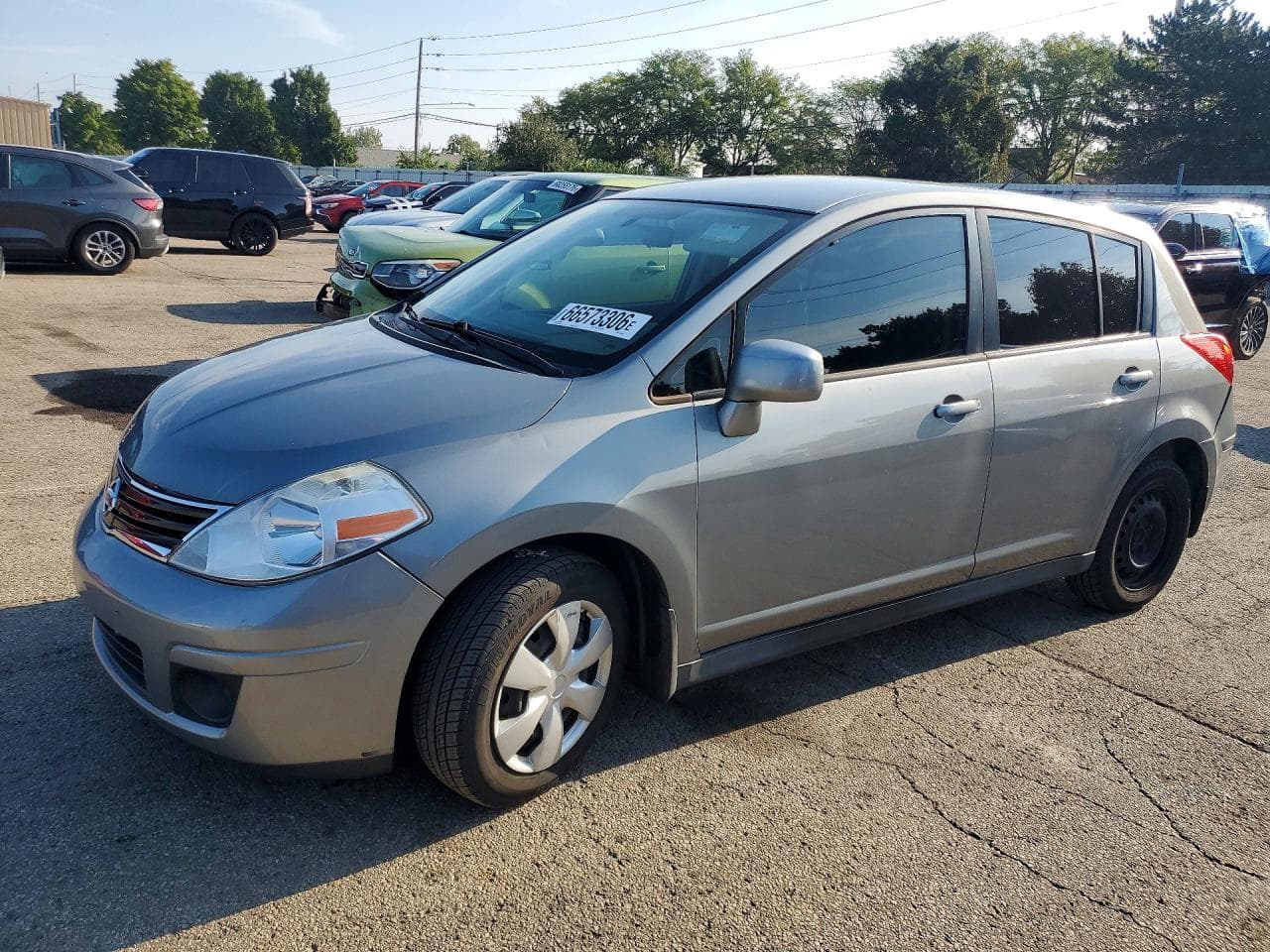 NISSAN VERSA