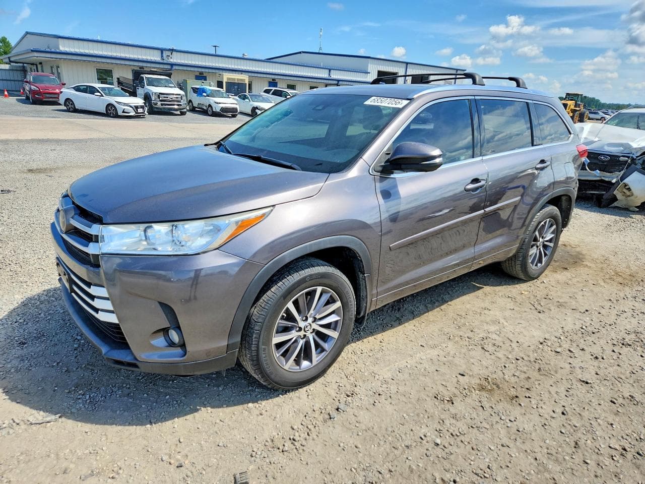 TOYOTA HIGHLANDER