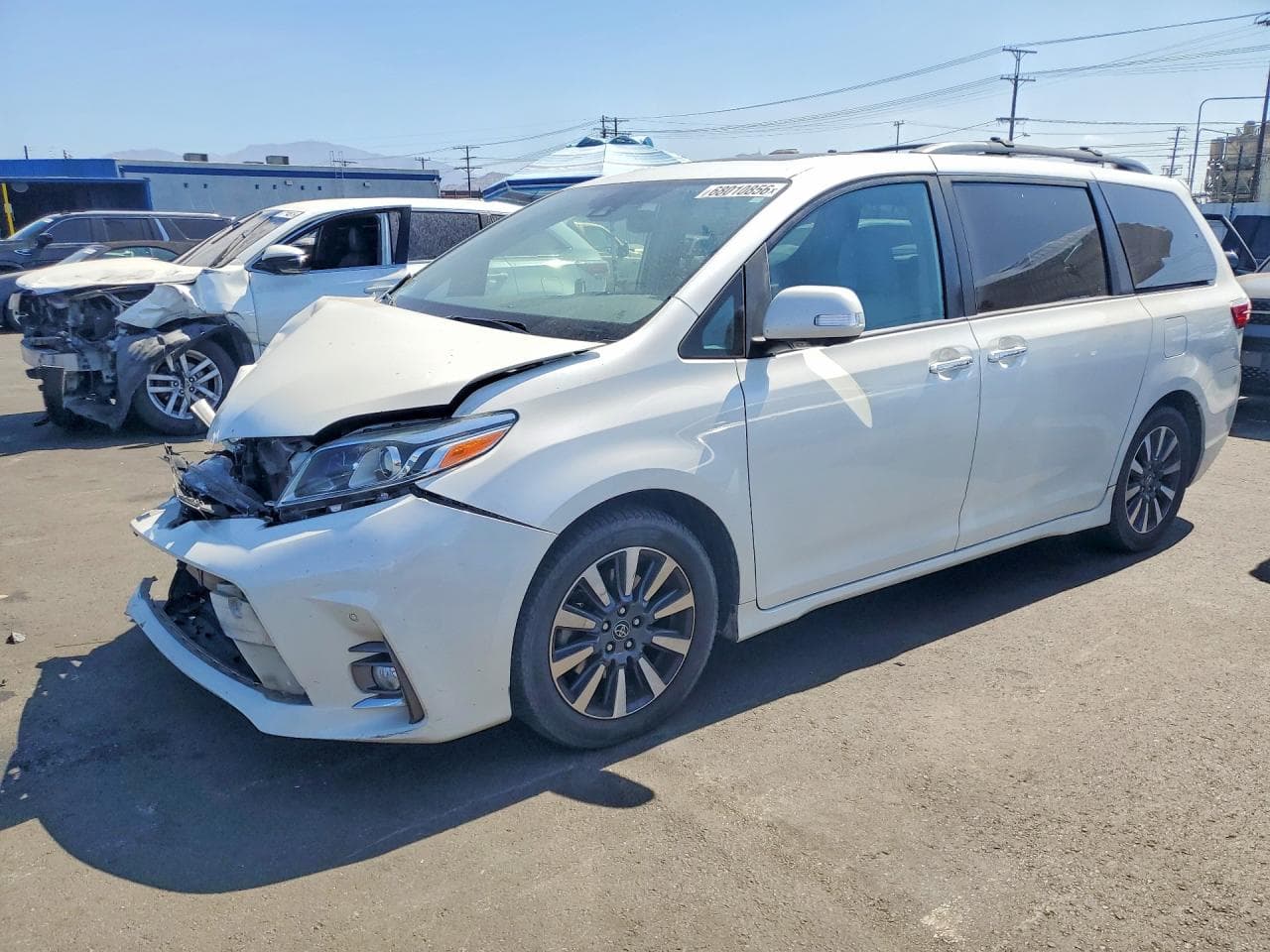 TOYOTA SIENNA