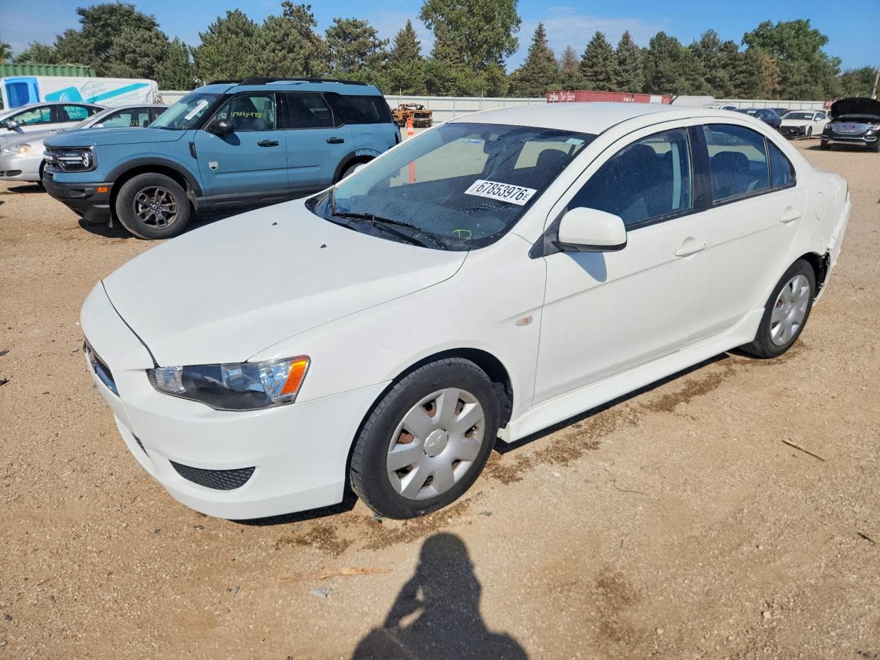 MITSUBISHI LANCER